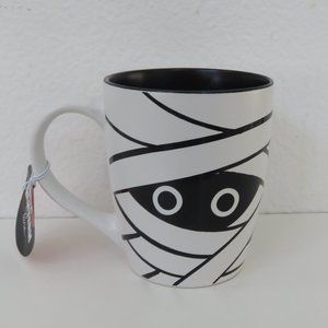 Jack Lantern Lane Mummy Ceramic Mug